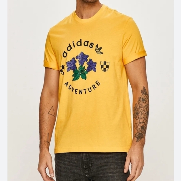 Adidas Originals Adventure Graphic Tee Bold Gold Large Purple Flowers - Picture 1 of 7